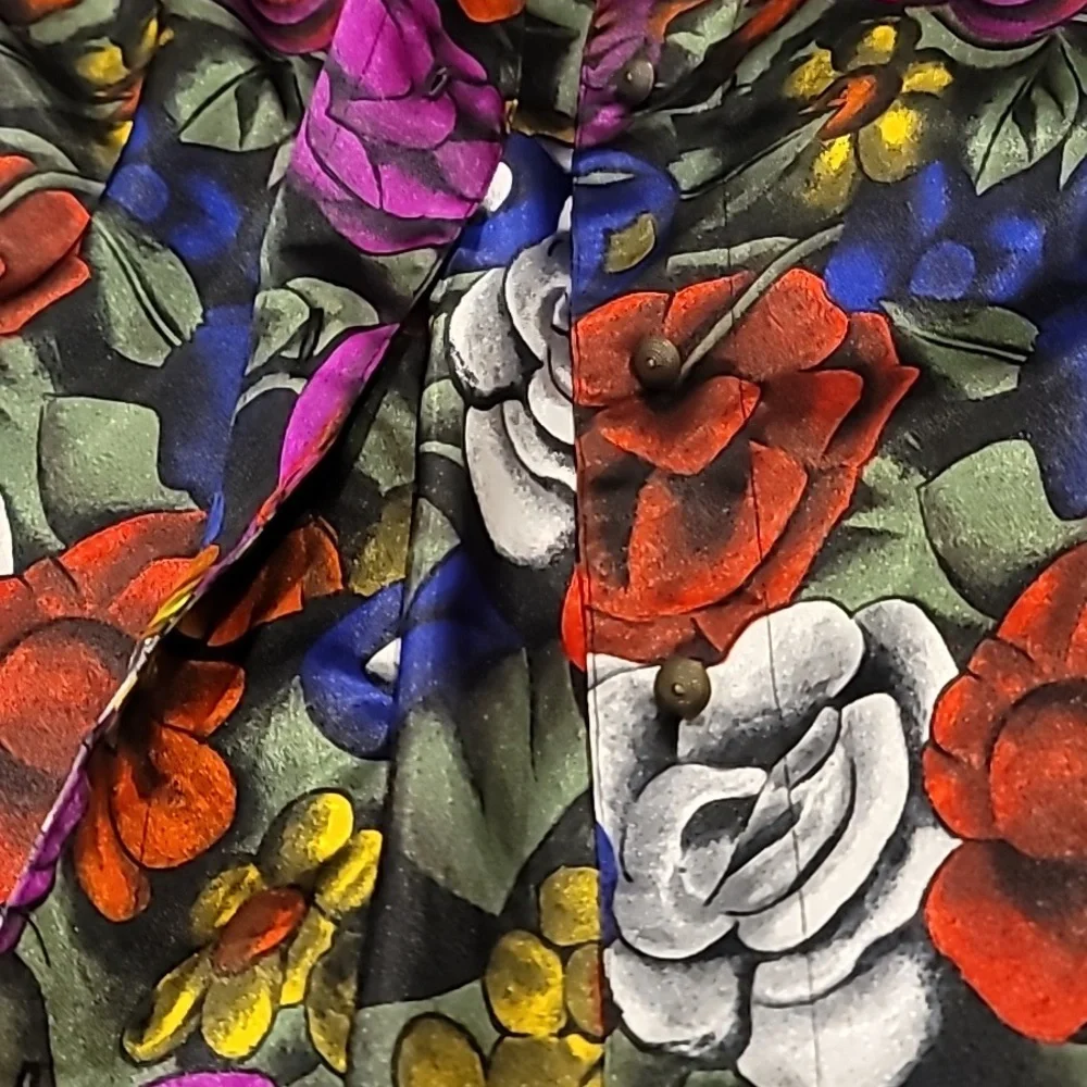 Martinique Floral Shawl Collar Pullover With Faux Button Font Gem Colors 8 - Picture 6 of 9